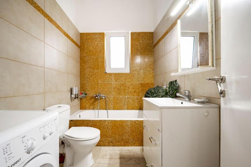 Athens Paradise Cozy 53 Sqm Apartament Near To Metro Ngoại thất bức ảnh