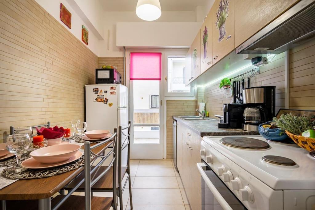 Athens Paradise Cozy 53 Sqm Apartament Near To Metro Ngoại thất bức ảnh