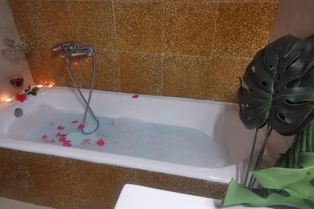 Athens Paradise Cozy 53 Sqm Apartament Near To Metro Ngoại thất bức ảnh