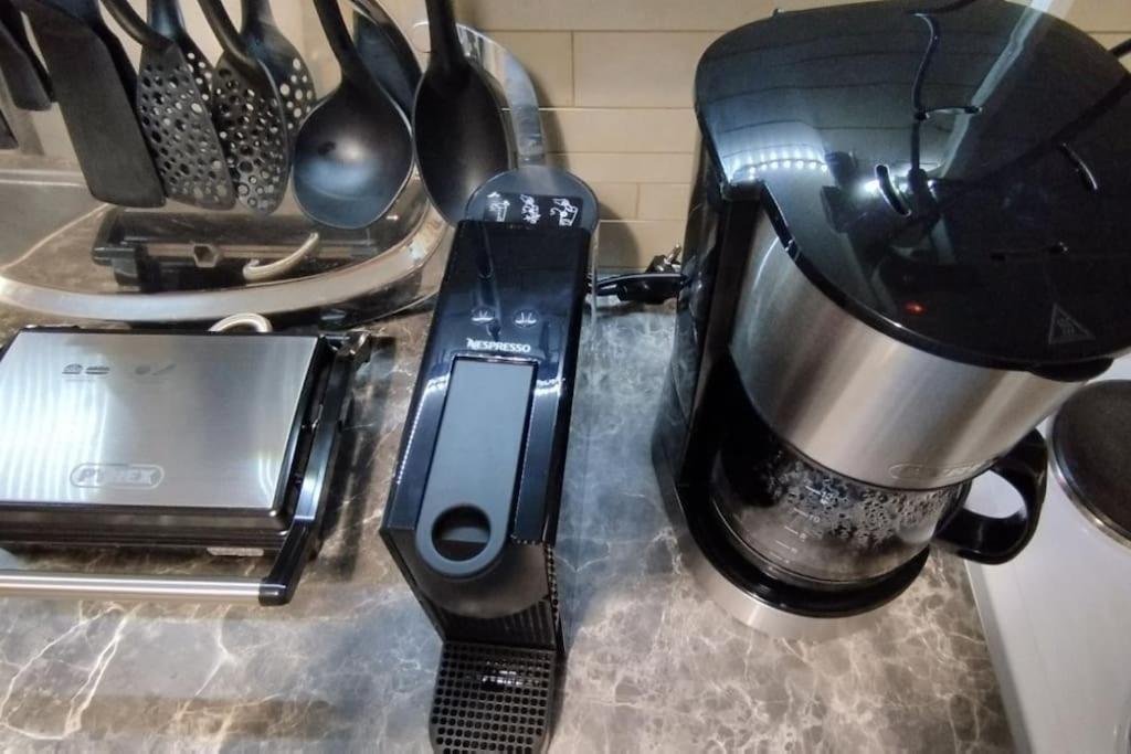 Athens Paradise Cozy 53 Sqm Apartament Near To Metro Ngoại thất bức ảnh